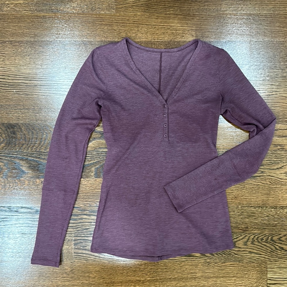 Lululemon thermal top
